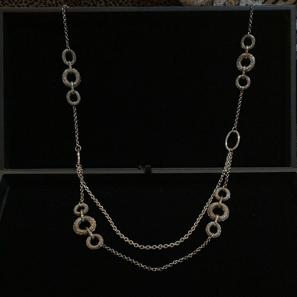 Elegant Silver Chain Necklace
